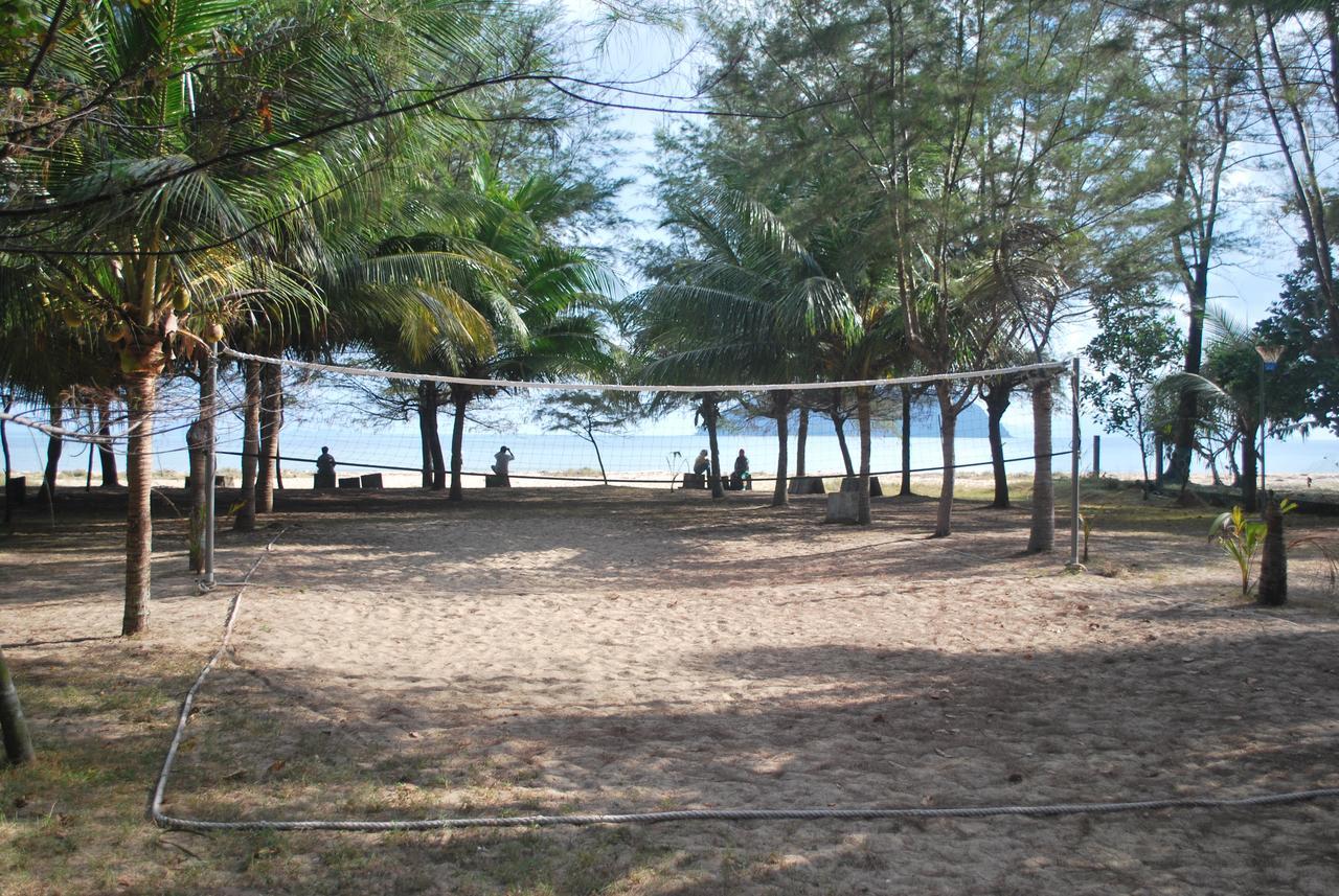 Tanjung Demong Beach Resort Kampung Kuala Besut Kültér fotó