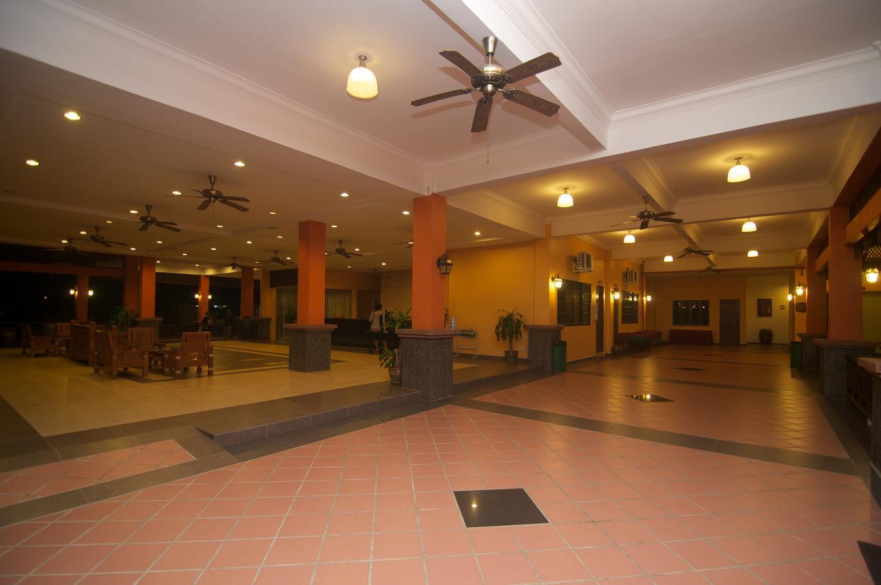 Tanjung Demong Beach Resort Kampung Kuala Besut Kültér fotó